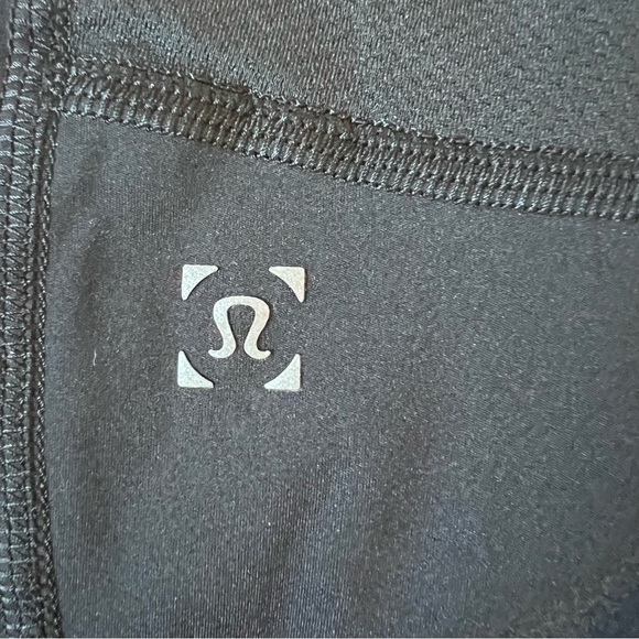 Lululemon Surge Light Tight
Black XS - Picture 6 of 8